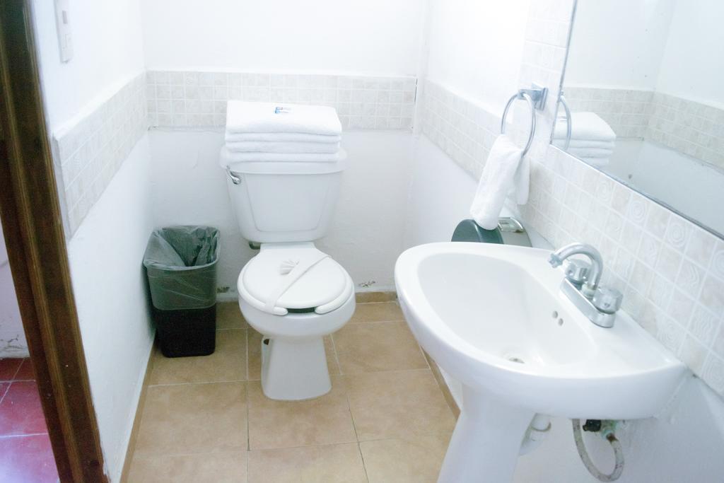 Hostal Haina Cancun Bagian luar foto