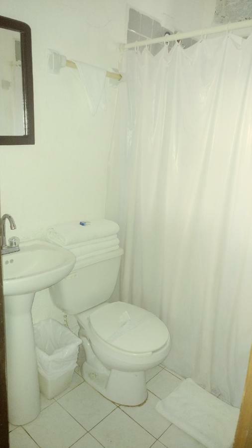 Hostal Haina Cancun Bagian luar foto